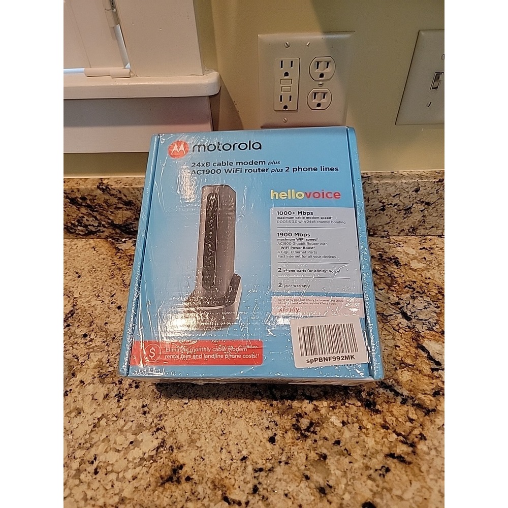 Motorola MT7711 24X8 Cable Modem and AC1900 Dual Band Wi-Fi Gigabit Router 2 NEW